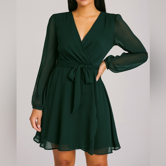 NWT Express Dark Green Long Sleeve Wrap Dress - Picture 1 of 5